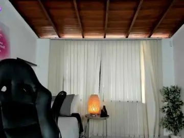 Bongacams Live Sex Cam of Min-Yuna