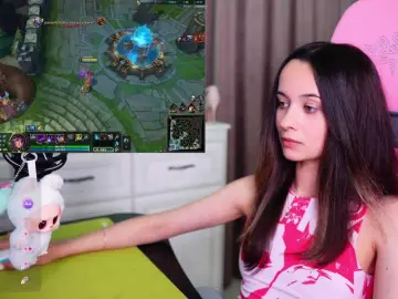Bongacams Adult Webcam of JuicyAngel