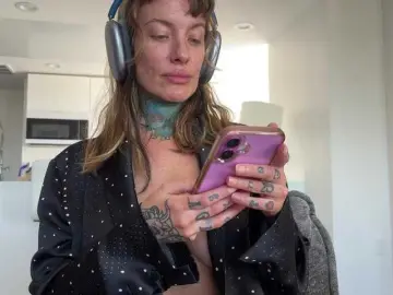 Bongacams Private Sex Chat of iiixbostonxiii