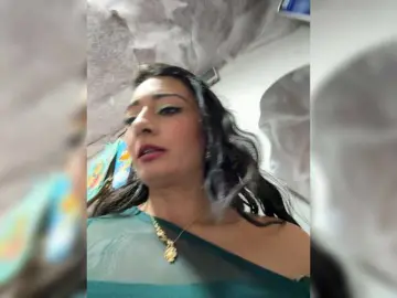 Bongacams Watch Live Sex Cams of Bella-152
