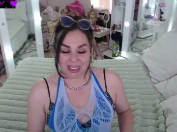 Bongacams Sex Cam of Myrnasexxx
