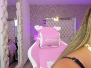 Bongacams Watch Live Sex Cams of ElizHarper