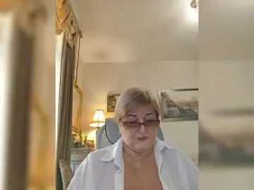 Bongacams Adult Webcam of KarinkaSweet