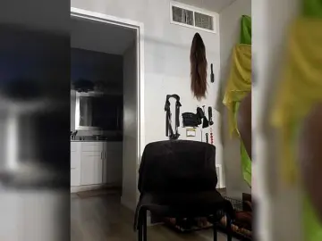 Bongacams Watch Live Sex Cams of QueenAnitaDix