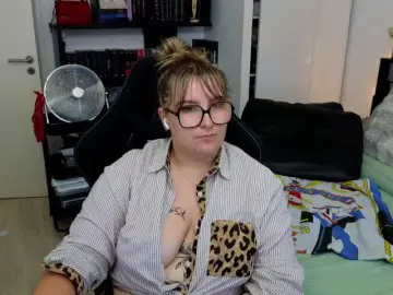Bongacams Watch Live Sex Cams of ElvinnaLaFrancaise