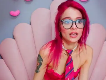 Bongacams Watch Live Sex Cams of LUCYMILLER