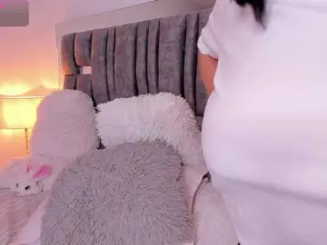 Bongacams Watch Live Sex Cams of IrisEvans