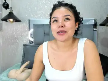 Bongacams Adult Video Chat of Annie-Pleasure