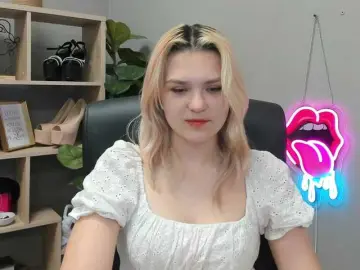 Bongacams Watch Live Sex Cams of SweetLilyxo