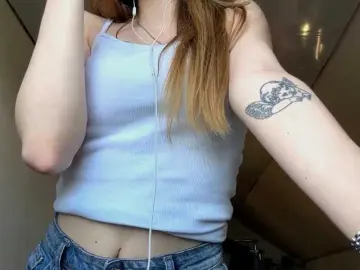 Bongacams Private Sex Chat of MyrticeDollen