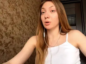 Bongacams Private Sex Chat of MyrticeDollen