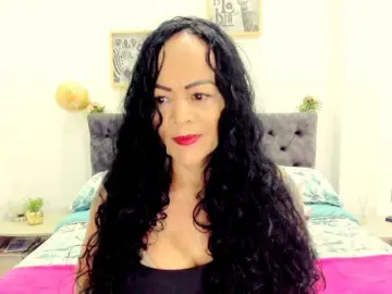 Bongacams Live Sex of latinvalery