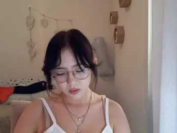 Bongacams Private Sex Chat of MyrleHenggeler
