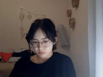Bongacams Live Porn of MyrleHenggeler