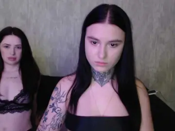 Bongacams Nude Webcam of SilkLovers