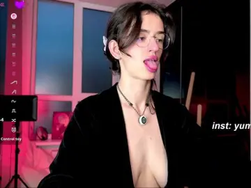 Bongacams Private Sex Chat of SweetieTati