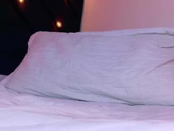 Bongacams Watch Live Sex Cams of skinnyprinces