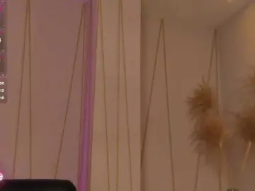 Bongacams Watch Live Sex Cams of CorinneRusso