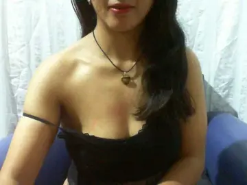 Bongacams Nude Webcam of Cyah2
