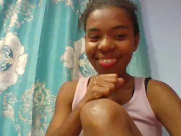 Bongacams Private Sex Chat of Emelie1a
