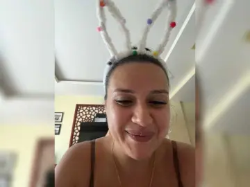 Bongacams Sex Cam of -Hypnotic-Gaze-