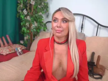 Bongacams Adult Webcam of IsadoraDunkan