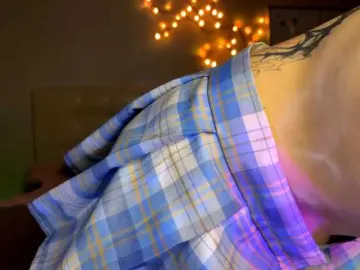 Bongacams Watch Live Sex Cams of mypussysweet