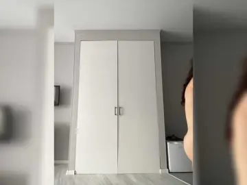 Bongacams Sex Cam of Gummy-Bears
