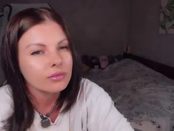 Bongacams Watch Live Sex Cams of LiluDallass