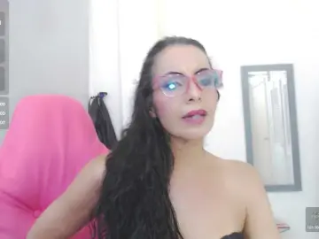 Bongacams Free Porn Cam of bella-moss