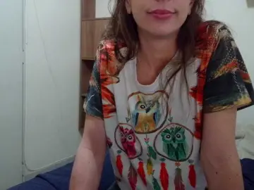Bongacams Watch Live Sex Cams of august-laura