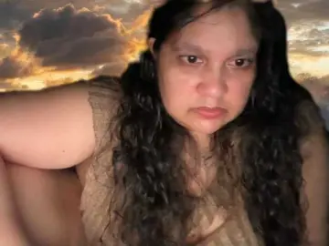 Bongacams Private Sex Chat of DUMBHOEMELANIE