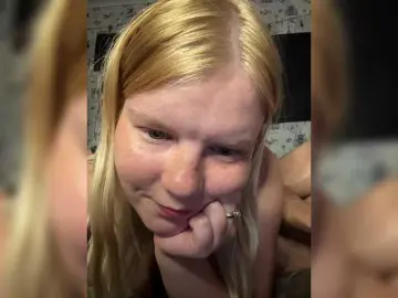 Bongacams Nude Webcam of NIKADELE