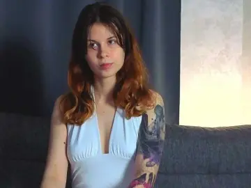 Bongacams Live Sex Cam of GirlNextDoorTV