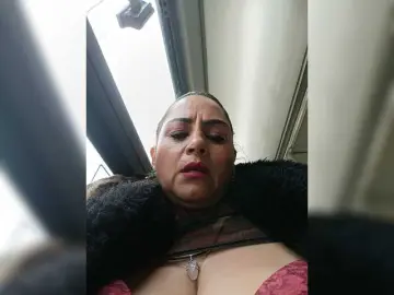 Bongacams Live Sex of AlexaBrown12