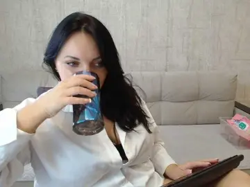Bongacams Adult Webcams of AngelinaCute