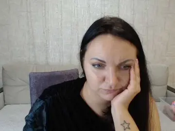 Bongacams Watch Live Sex Cams of AngelinaCute