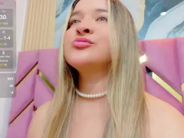 Bongacams Free Porn Cam of collegepawglovedaddy