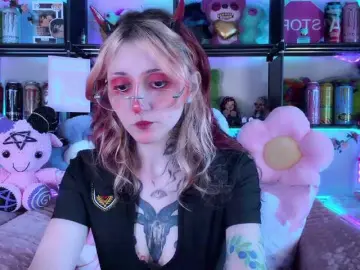 Bongacams Live Sex Cam of Devil-Baby