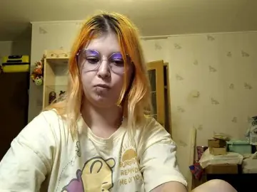 Bongacams Free Live Porn of BlytheMcnail