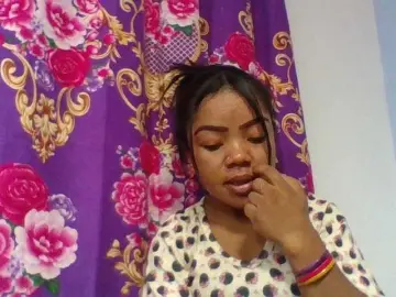 Bongacams Free Porn Cam of Elyah1a