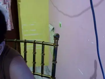 Bongacams Free Porn Cam of MystiqueMiss
