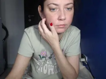 Bongacams Adult Webcam of petitedanielle