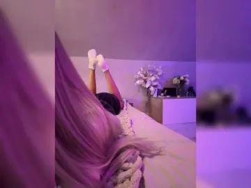 Bongacams Live Sex Cam of HollyPolly111