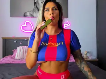 Bongacams Best live sex cam show of babybluesin