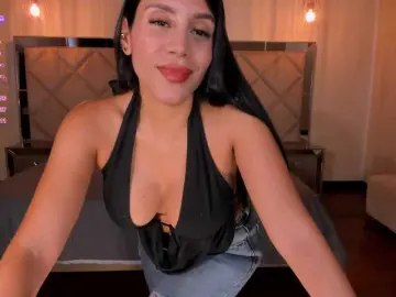 Bongacams Free Porn Cam of charlotte-Cox