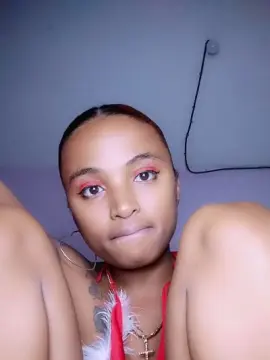 Cam4 Free Live Porn of Armella2