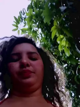 Cam4 Watch Live Sex Cams of Rossita_Golden1