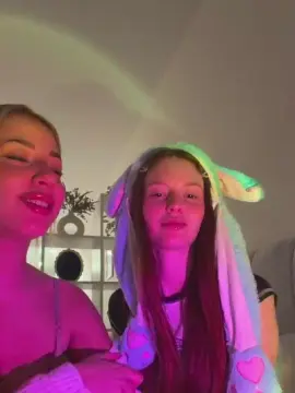 Cam4 Free Porn Cam of sweetLola