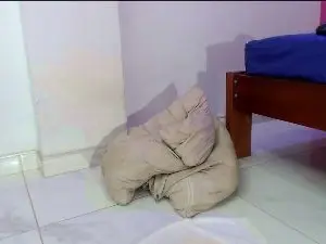 Cam4 Free Live Porn of skinnysofia18